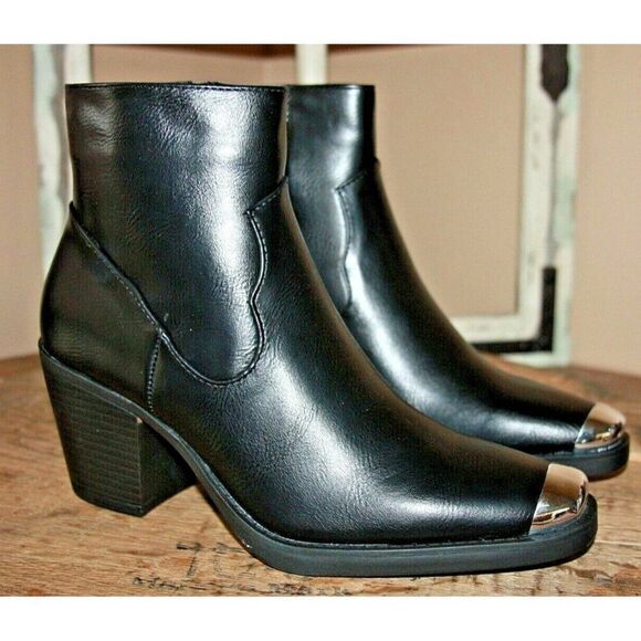 Nasty Gal Kick Start My Heart Women's 7 Black Faux Leather boots - New - Picture 1 of 7